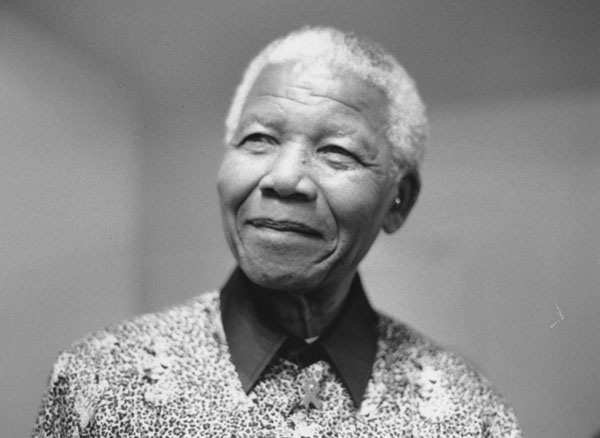 Mandela in black and white Nelson_Mandela,_2000_(5)